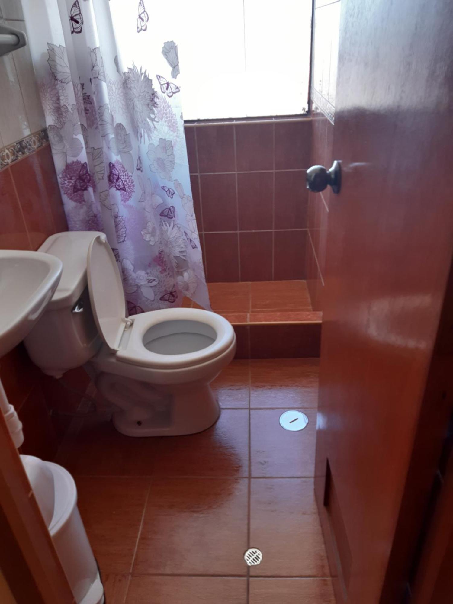 Hostal Vista Al Lago Titicaca Puno Luaran gambar